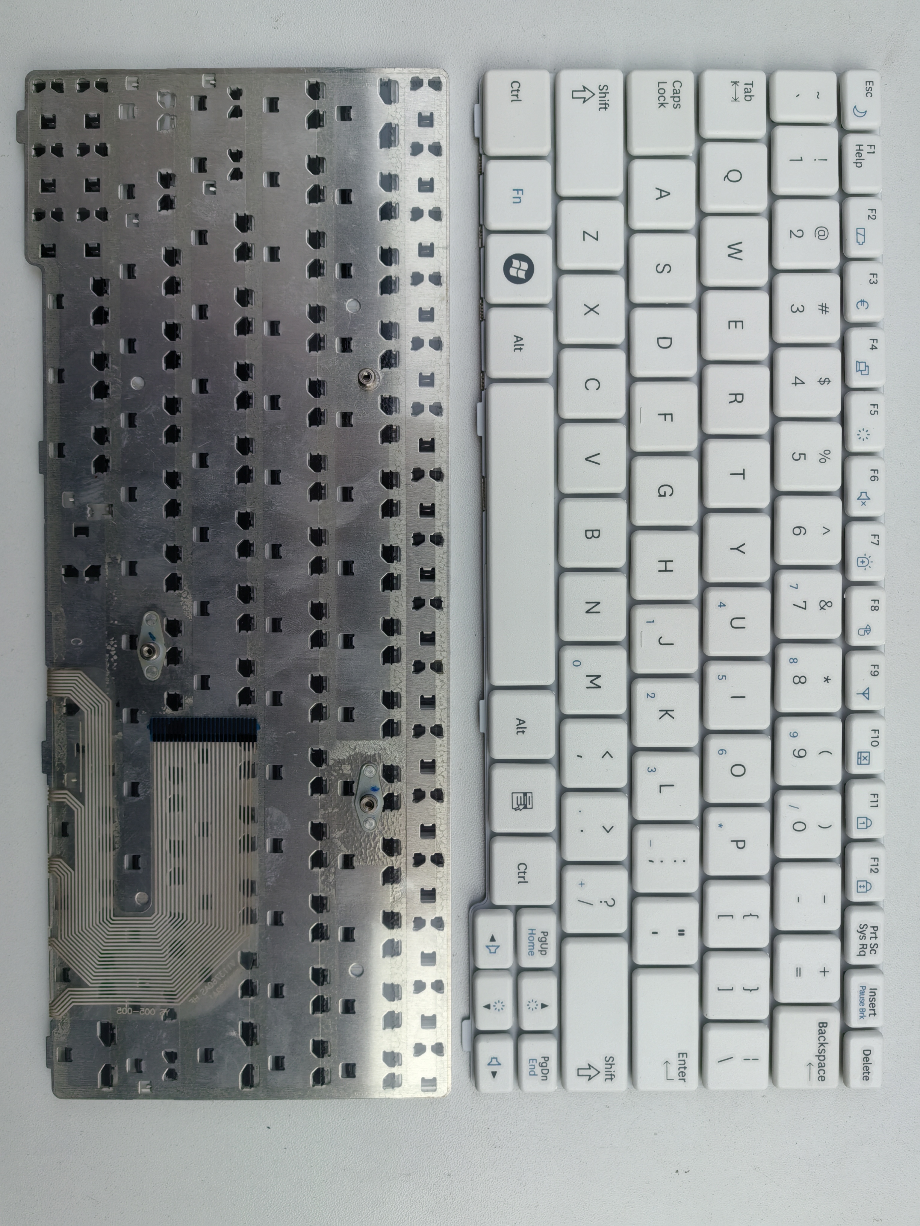 Picture of New Replacement Laptop Keyboard For SAMSUNG N148 WHITE US Layout